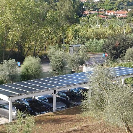 Villa Le Api Marina di Campo Exterior photo